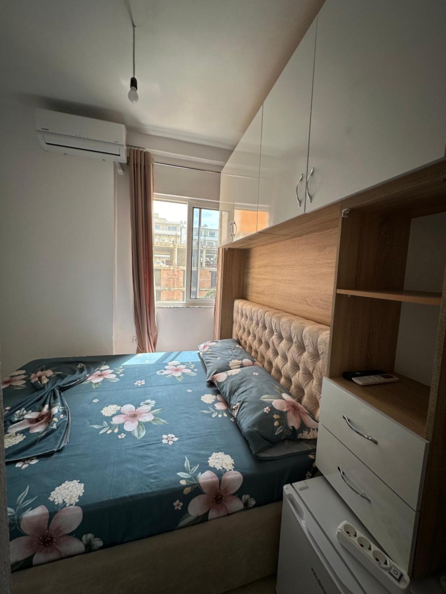 Plazhi Bf Apartament *